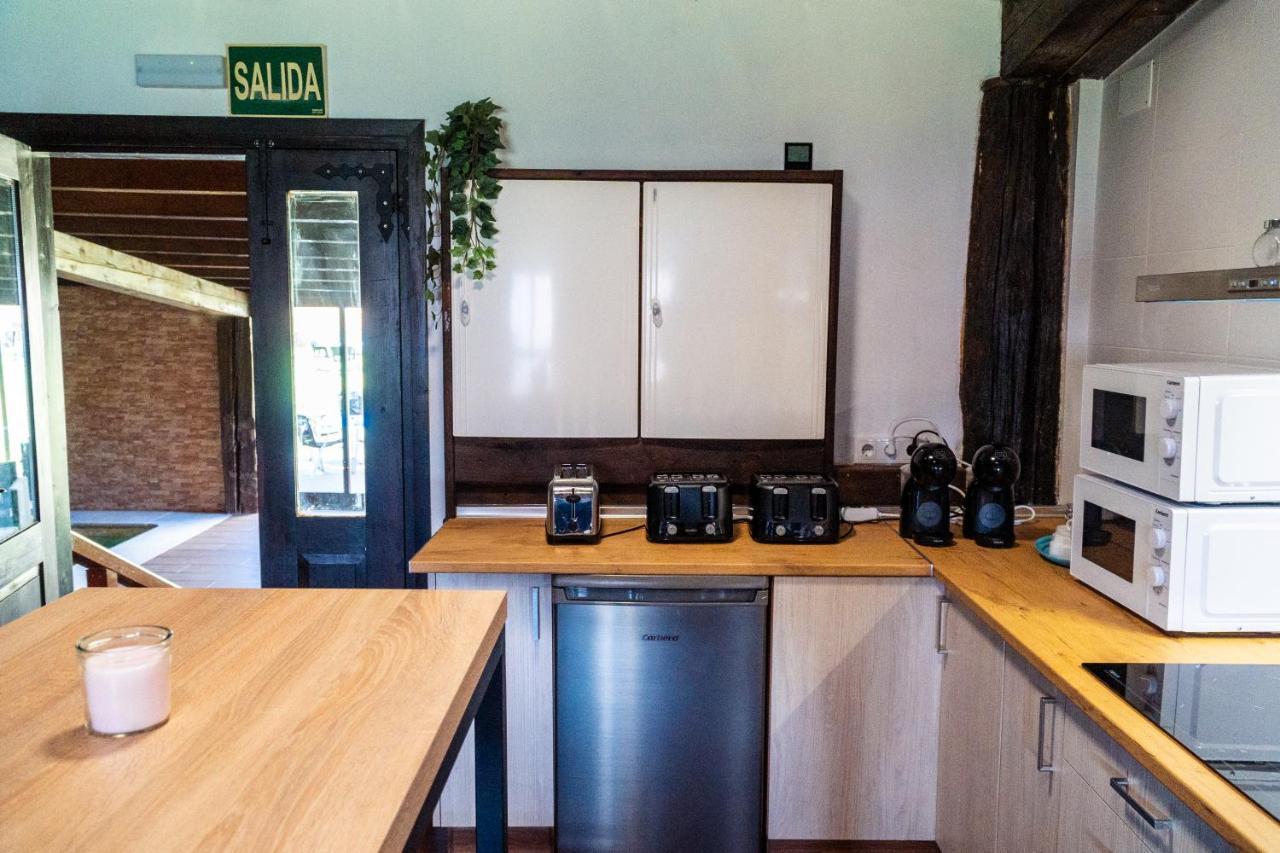 Albergue Gbc Caldas 칼다스 데 레이스 외부 사진